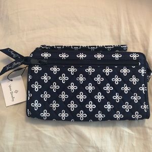 Vera Bradley front zip wallet